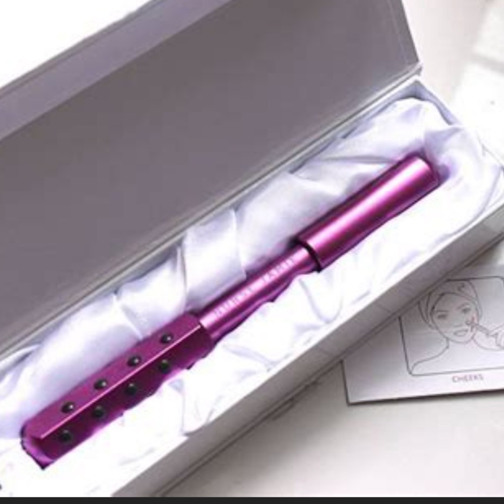 NURSE JAMIE UPLIFT FACIAL MASSAGING BEAUTY ROLLER Brand New in Box